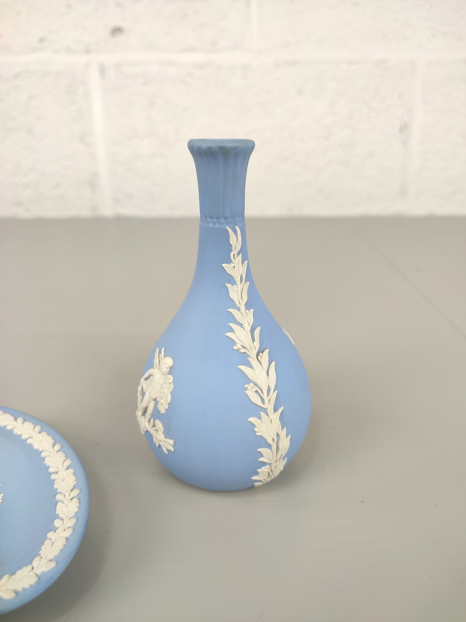 Wedgwood Jasperware Duo image 3
