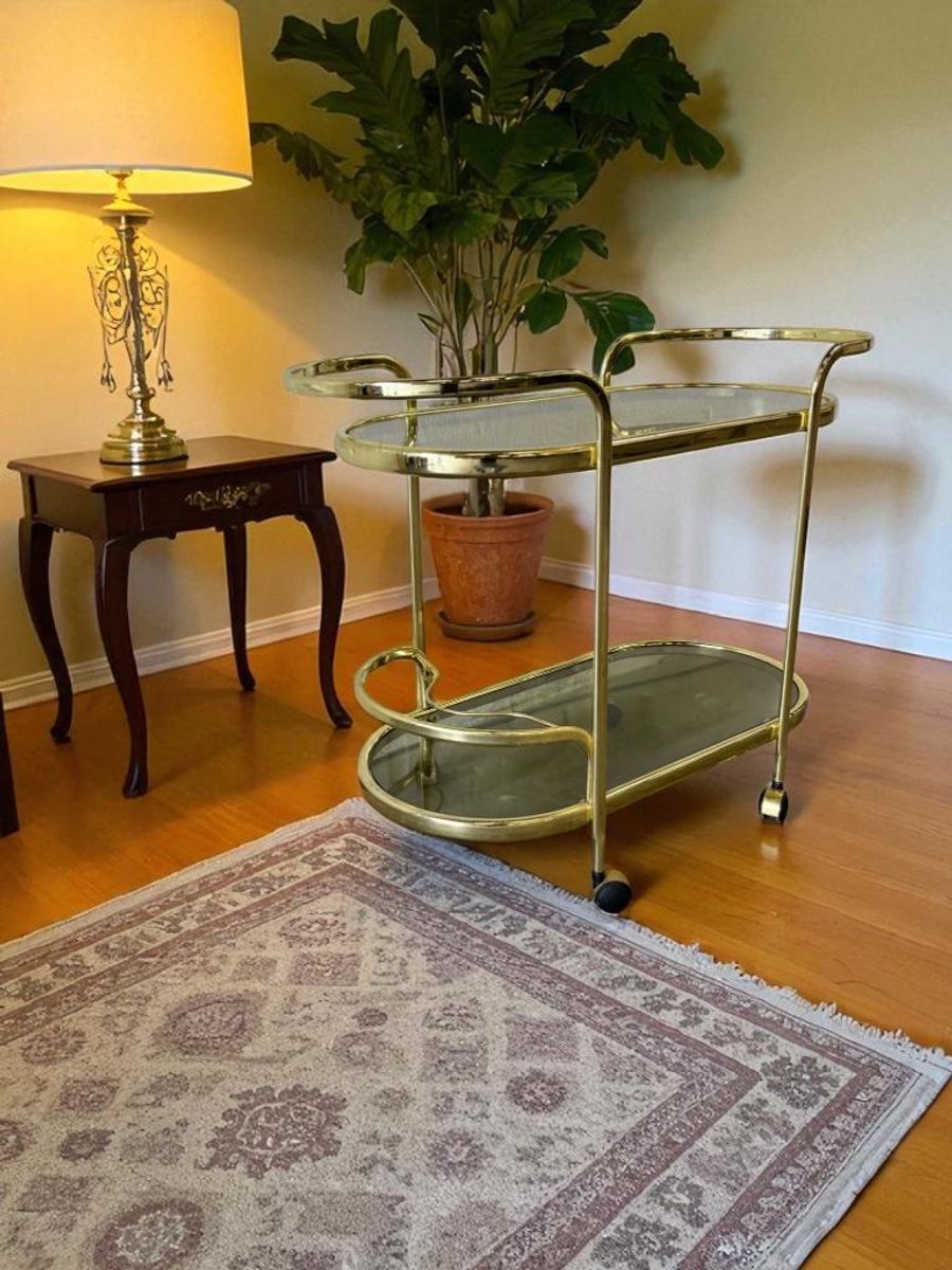 Vintage Gouden Barcart / Bijzettafeltje Met Fumé Glas image 4