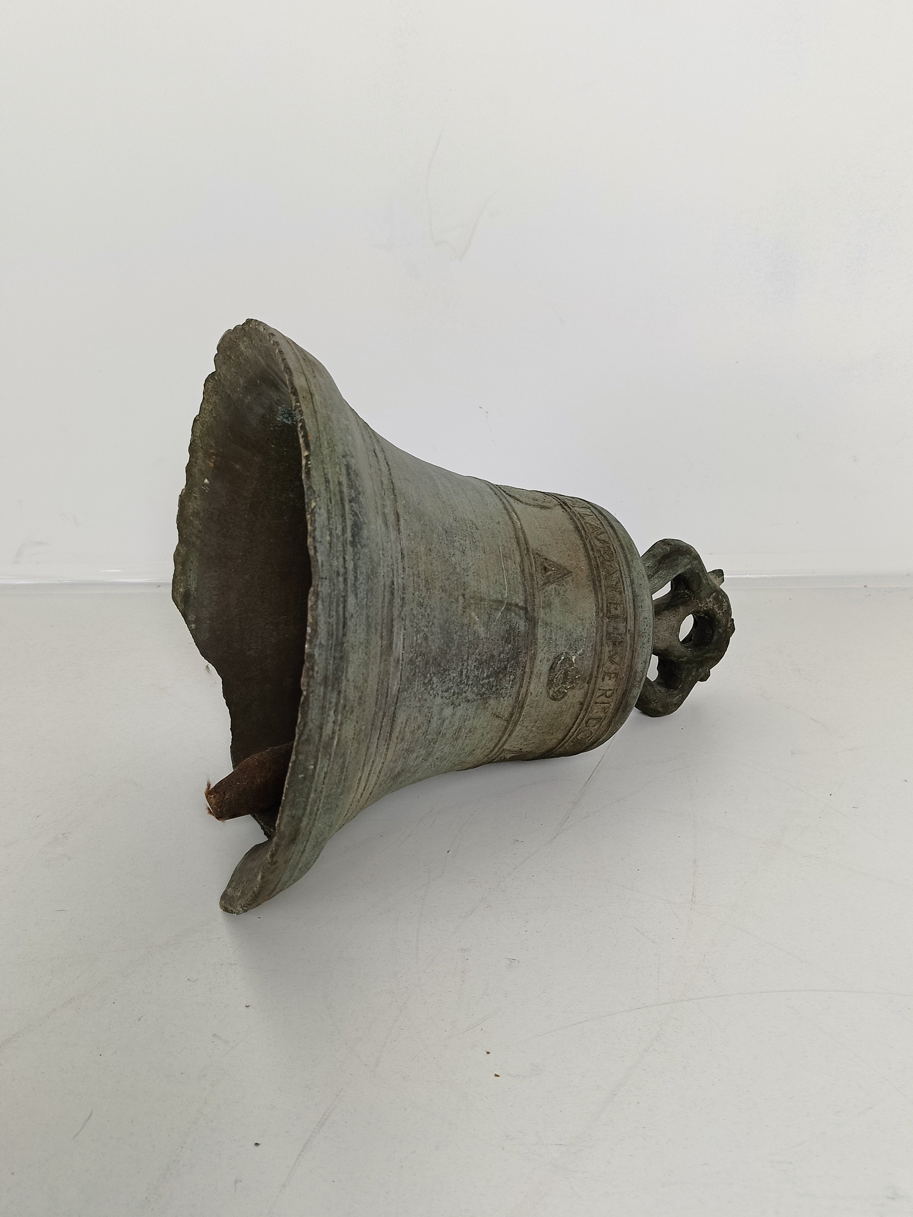 Verbazingwekkende Antieke Kerkklok Anno 1679 image 16