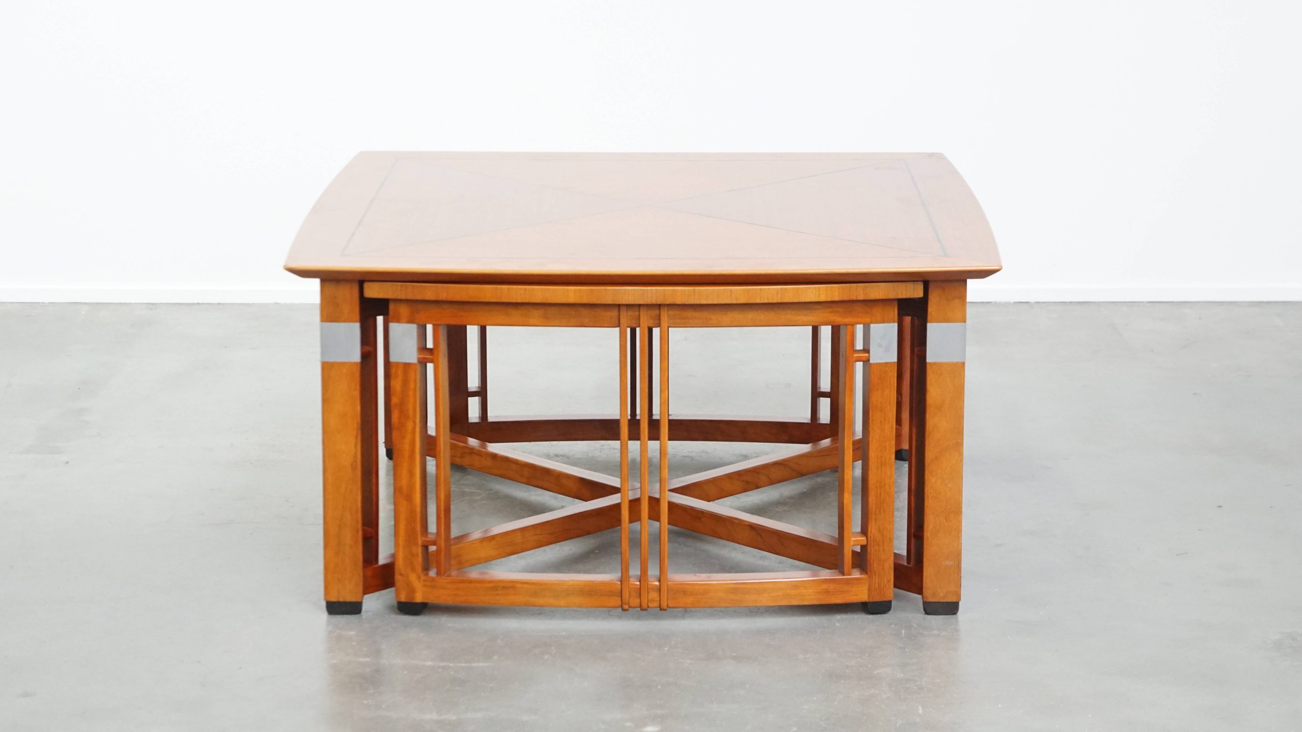 In Goede Staat Verkerende Art Deco Schuitema Design Salontafel Met Uitschuifbare Delen image 8