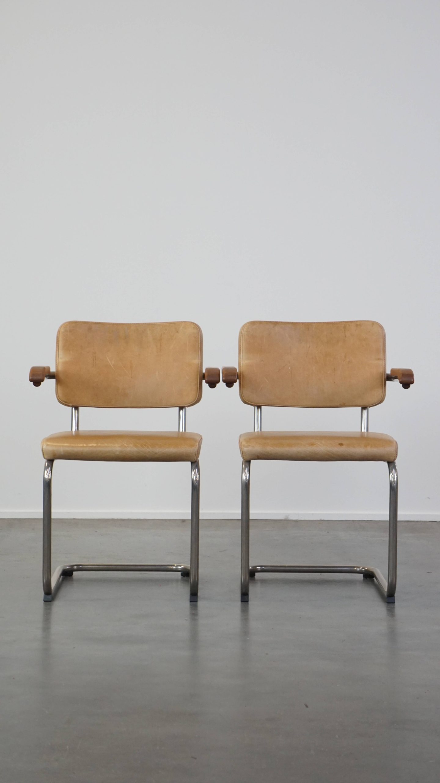 Set Van 8 Comfortabele Vintage Leren Thonet Buizenframe Design Eetkamer/ Bijzet/ Vergaderstoelen image 3