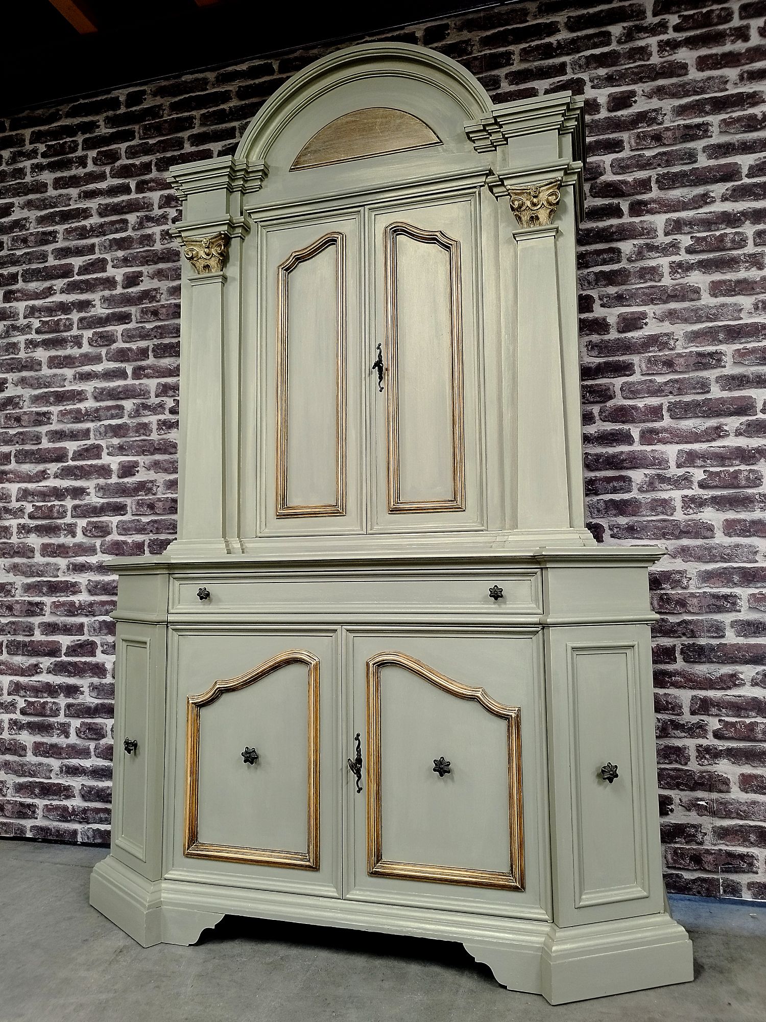 Buffetkast / Wandmeubel image 2