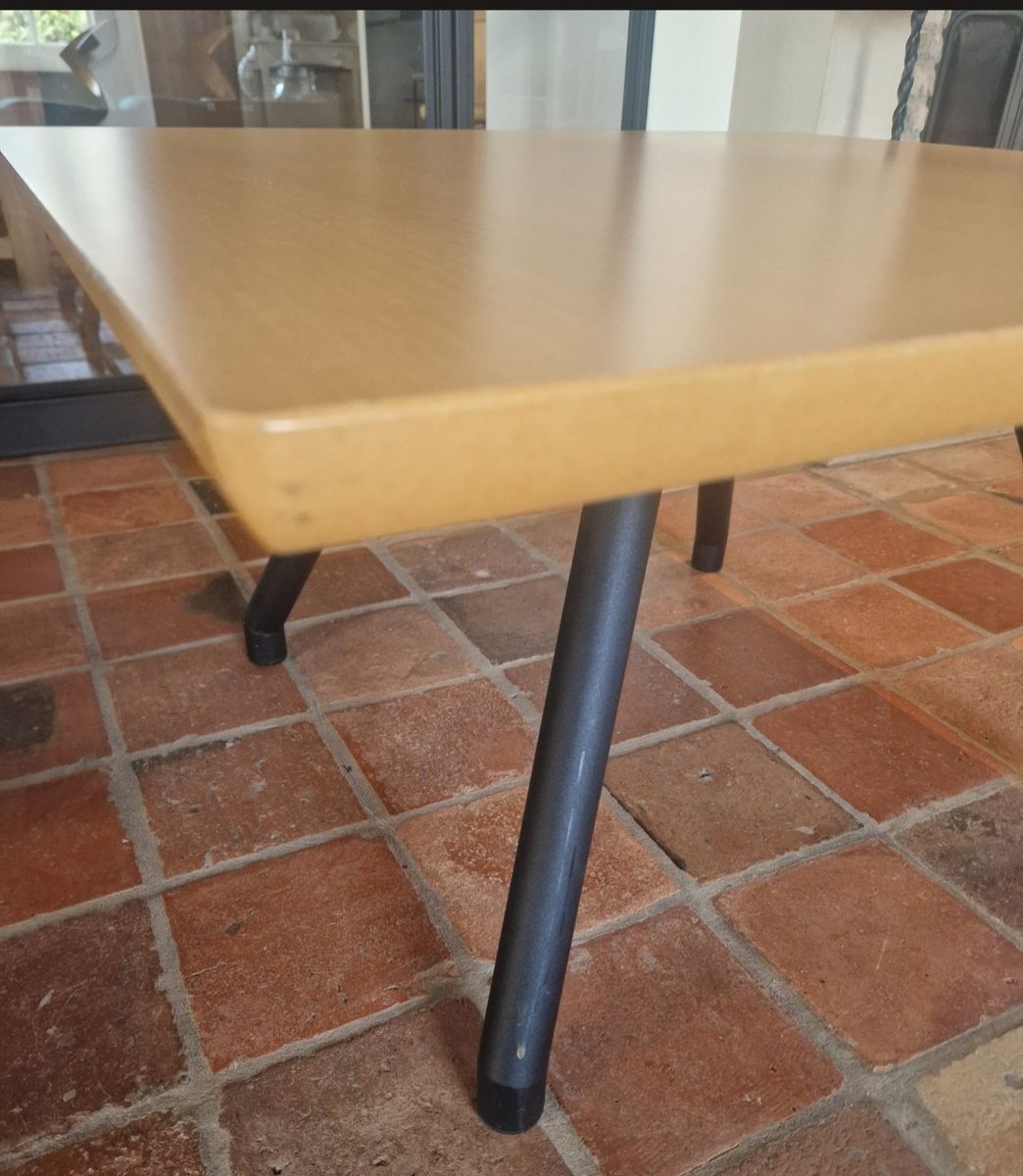 Møremøbler Deens Design Fraaie Vintage Scandinavisch Design Tafel. Gelabeld. image 4