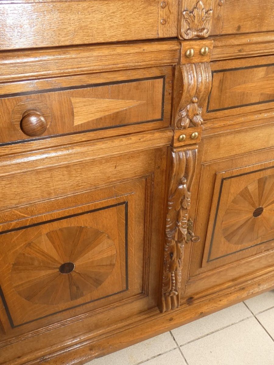 18de Eeuwse Zeeuwse 4deurs Kast Met Inlegwerk. image 3