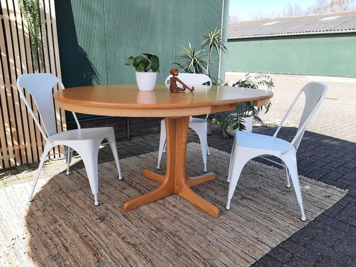 Set Van 4 Eetkamerstoelen Vintage Design Witte Stoelen image 6
