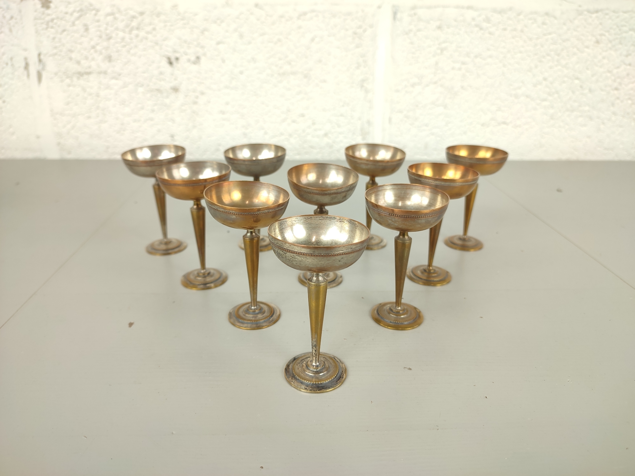 Set Van 10 Verzilverde Mini Coupes image 2