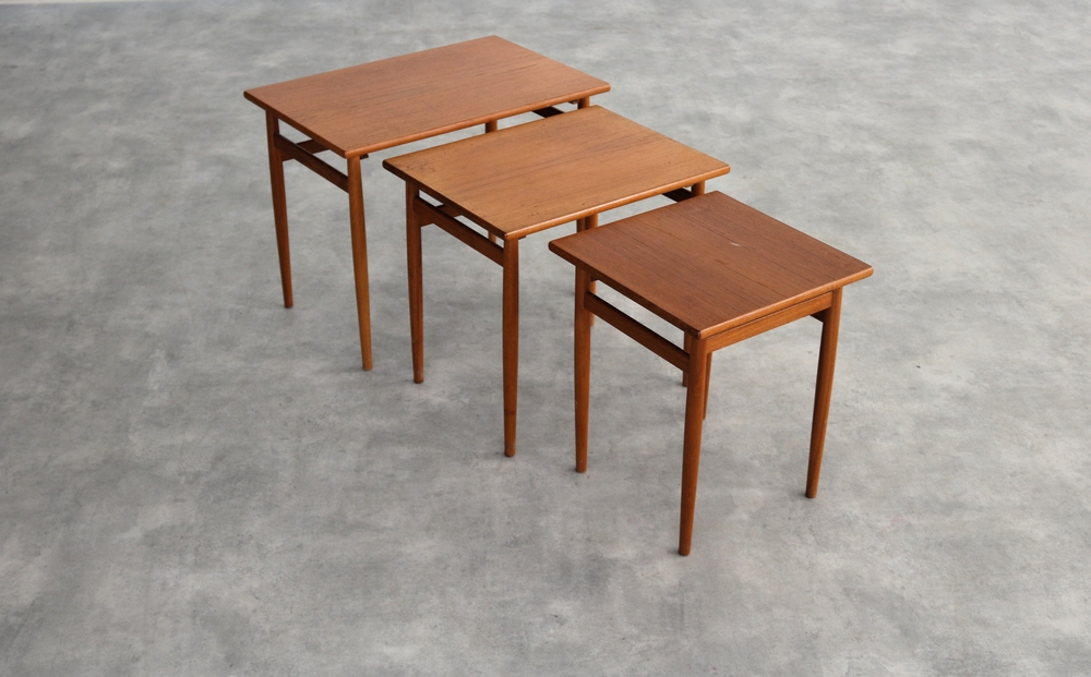 Vintage Nesting Tables | Bijzettafels | Teak | Zweeds image 5