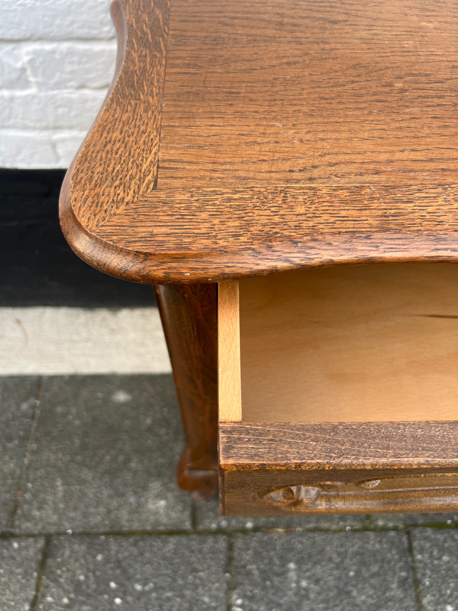 Vintage 3 Ladekast Op Schattige Gebogen Pootjes, 72 Cm Hoog En 70 Cm Breed image 9