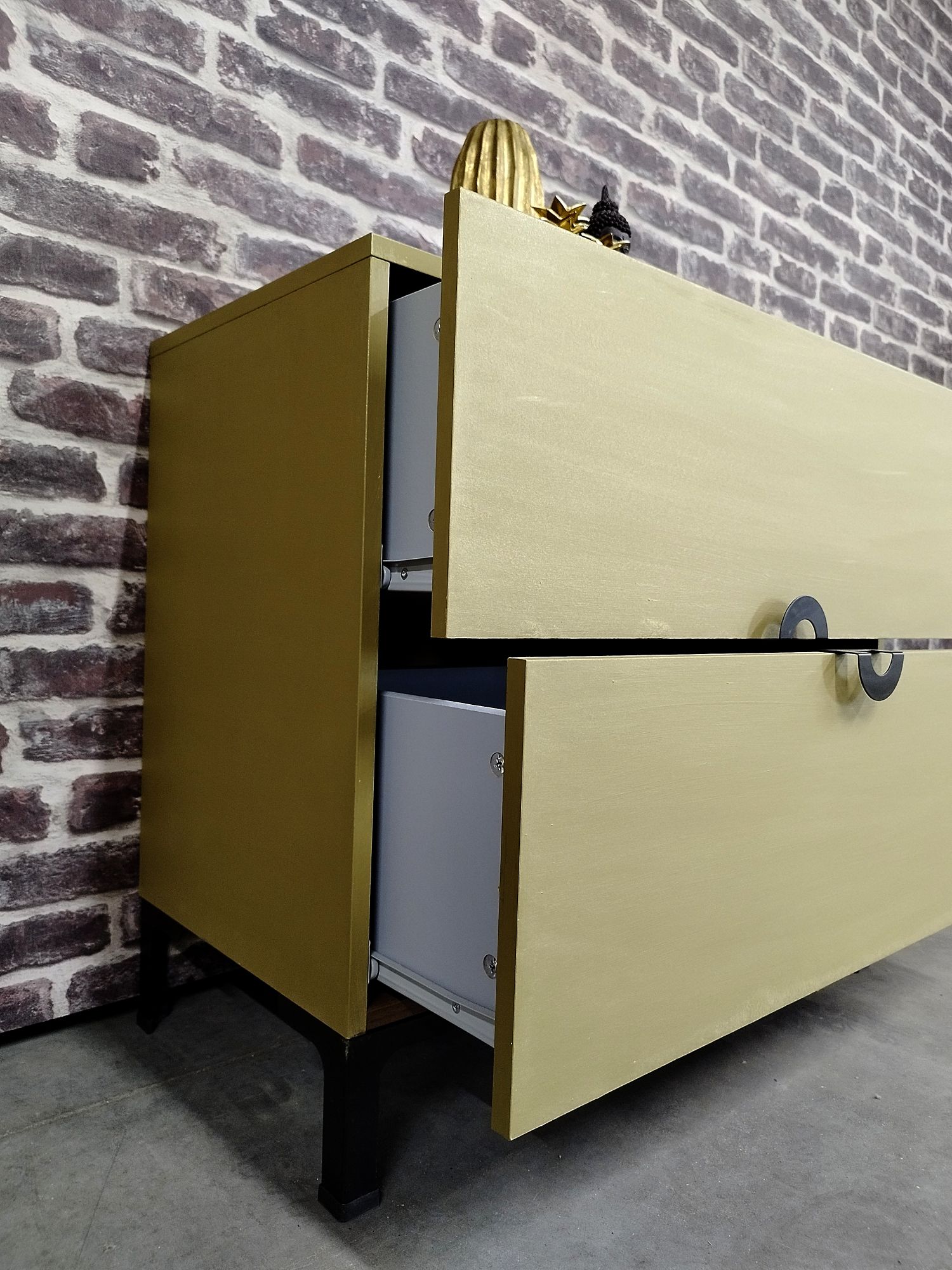 Ladekast / Dressoir image 6