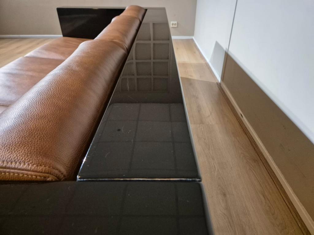Poltronova - Saratoga Sofa - Massimo Lella Vignelli - Design image 4