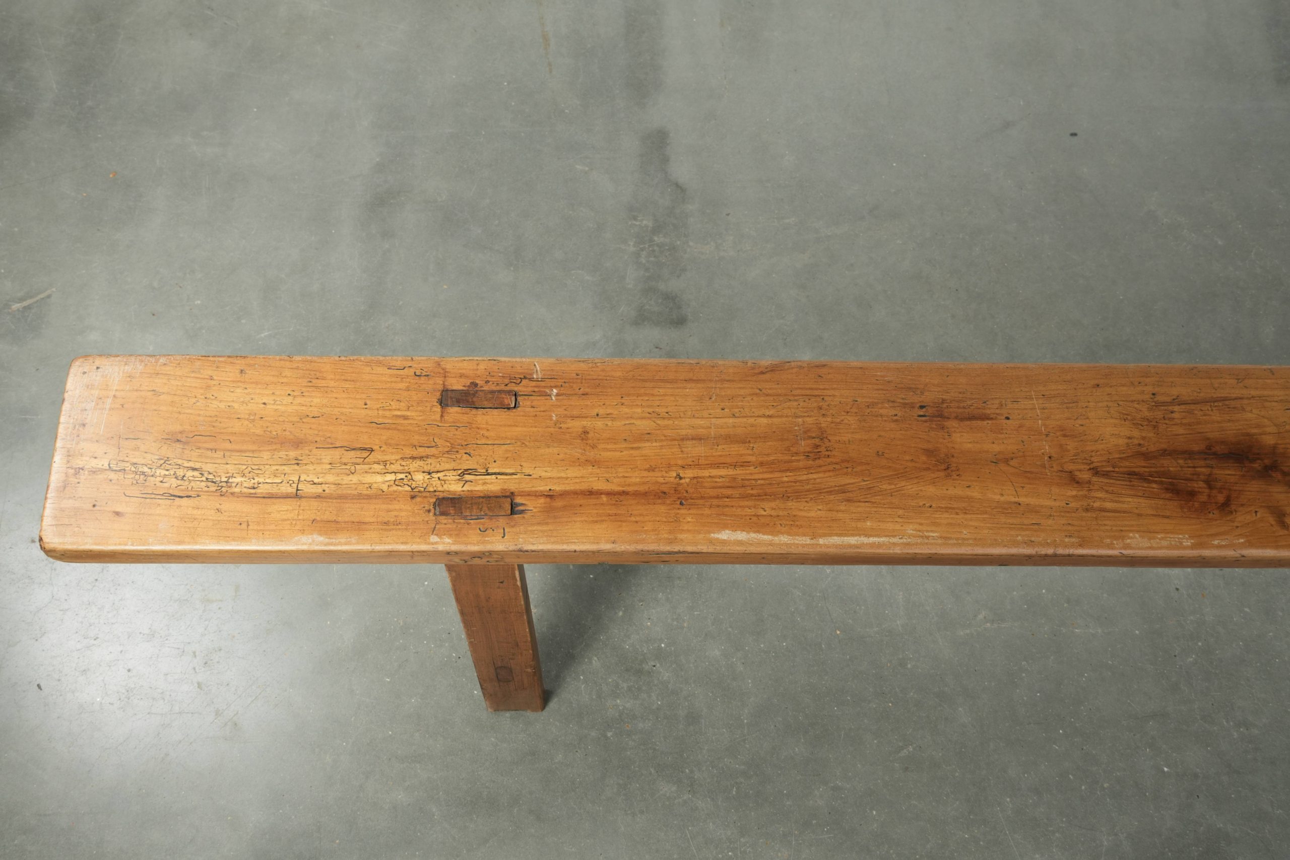 Tijdloze Franse Brocante Halbank/ Bankje Voor Aan De Eettafel Met Een Geweldige Uitstraling image 7