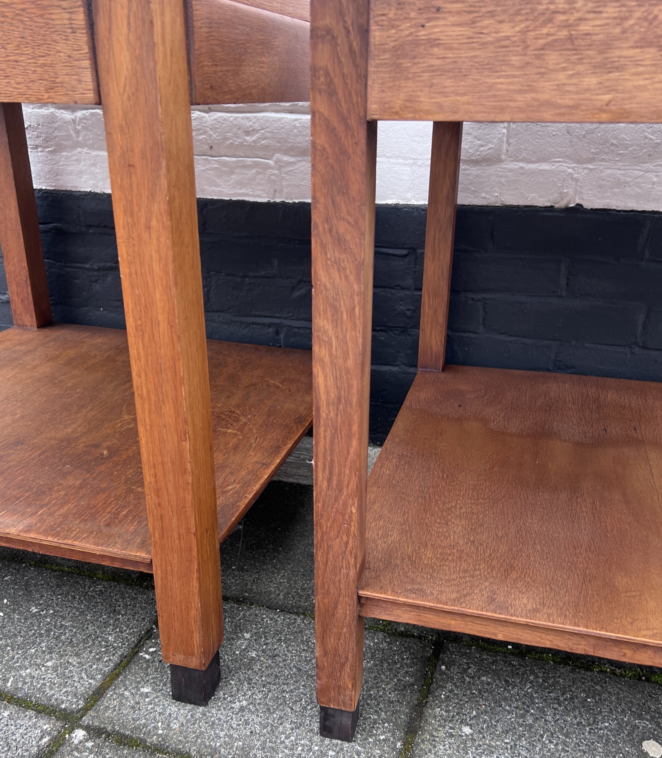 Set Van 2 Bijna Identieke Eiken Tafels Met Onderblad 61 Cm Hoog image 6