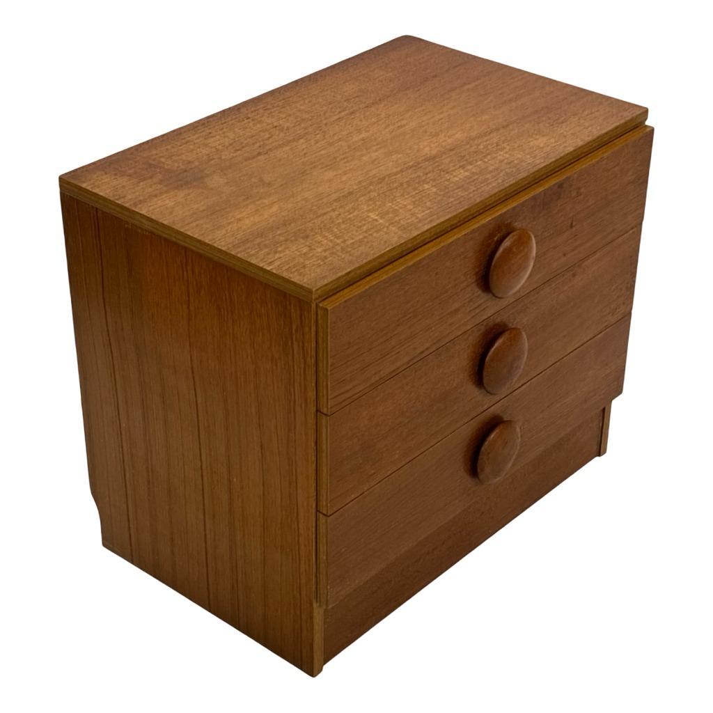 Vintage Compacte Ladekastje Mid Century Design image 12