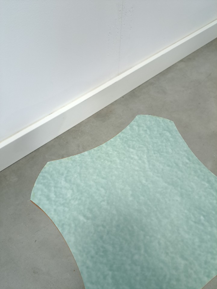 Bijzettafel Met Groen Blauw Formica Blad, Plantentafel Nr. 25 image 3