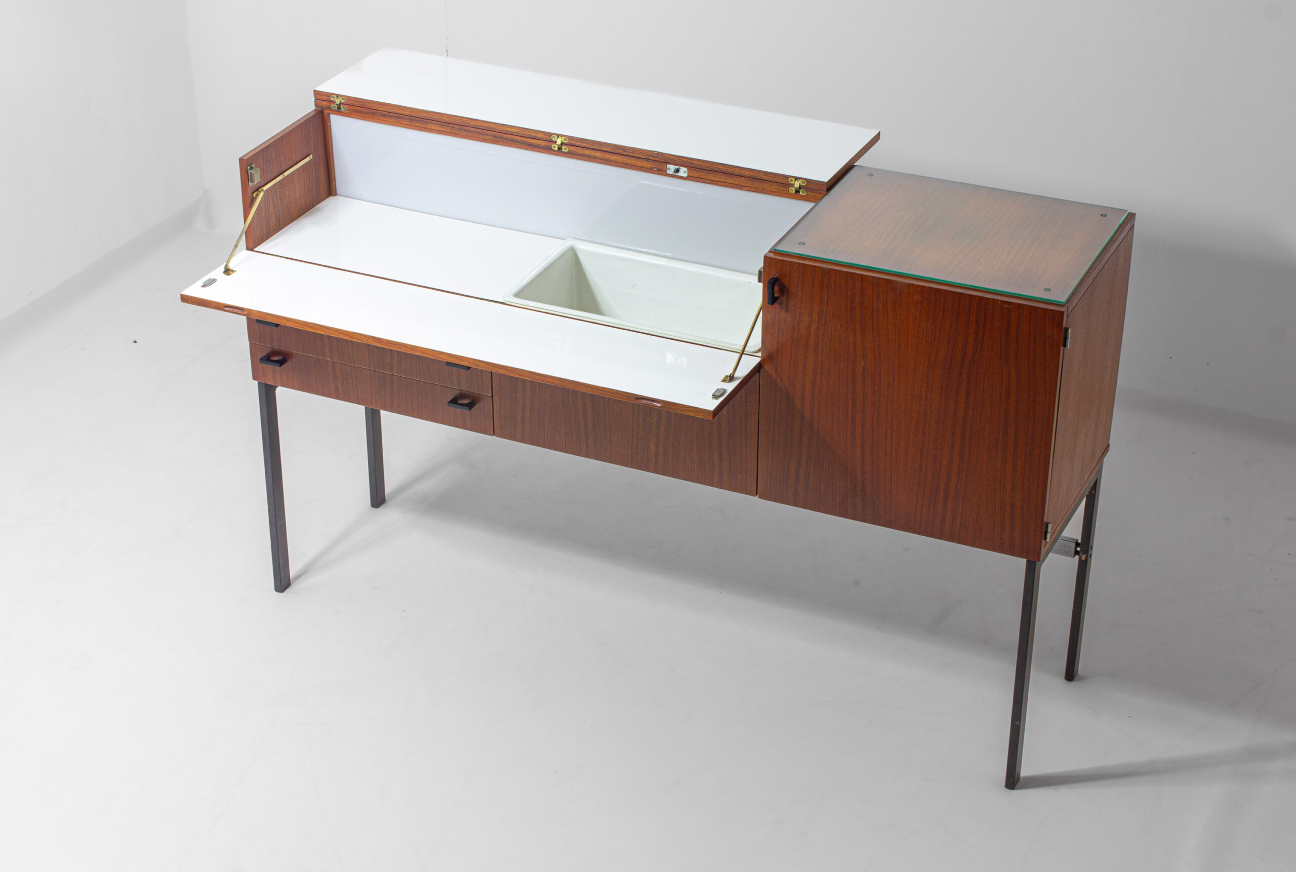 Zeldzame Mid-century Roger De Winter Cocktail Bar In Teak Met Bijhorende Krukken, 1960 image 5