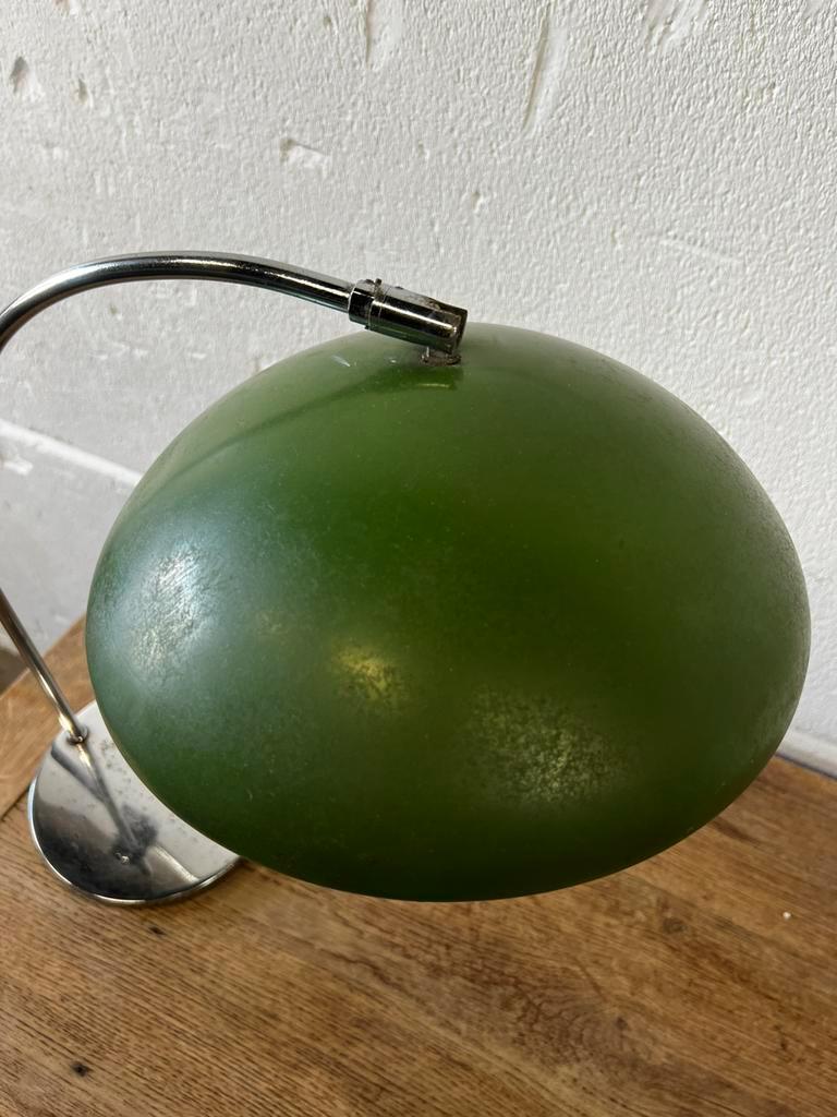 Vintage Industriële Groene Tafellamp / Desk Lamp image 7