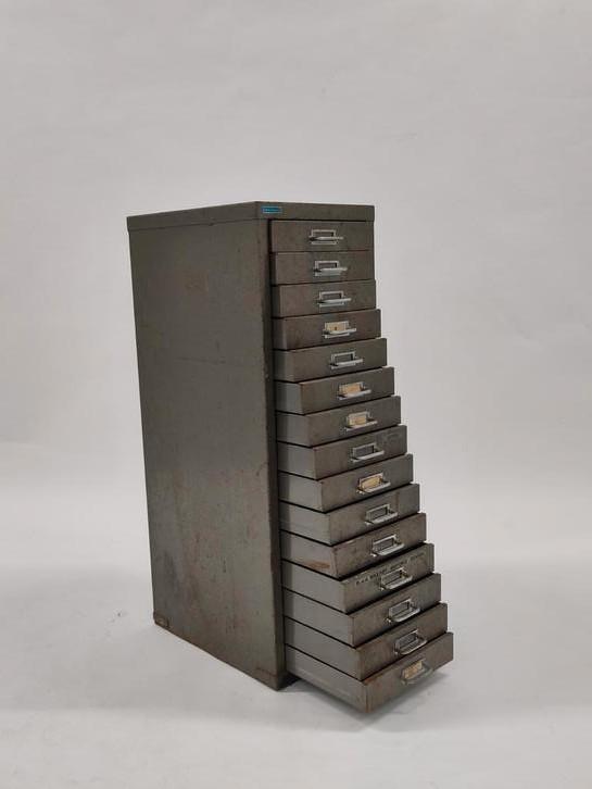 Vintage Metalen Kast Industriële Metalen Ladekast Kastje image 2