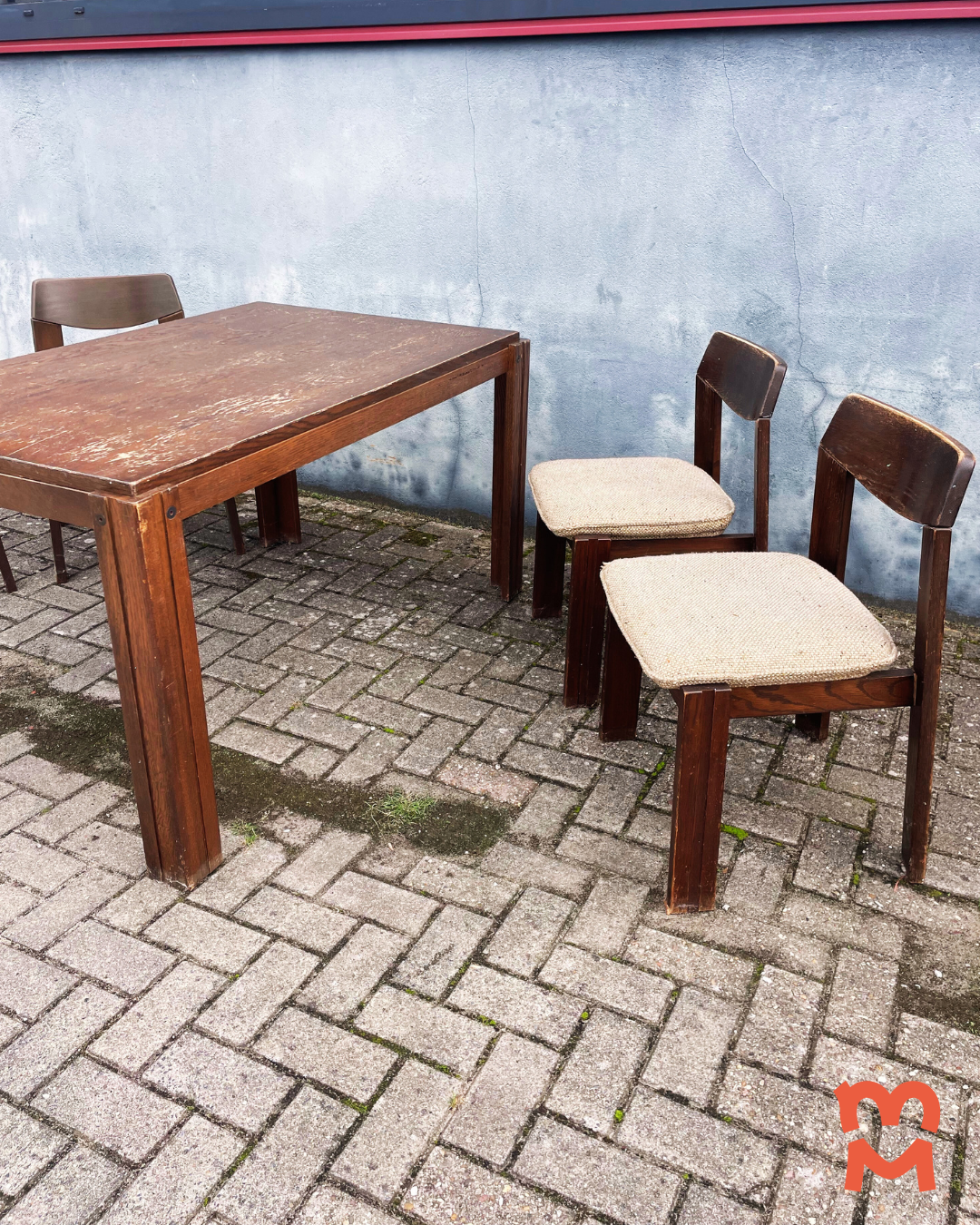 Brutalist Jaren 60 Eetkamerset (uitschuifbare Stafel + 4 Stoelen) image 5