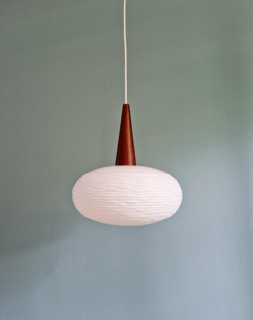 Ophanging In Witte Opaline En Teakhout, Scandinavische Stijl image 6