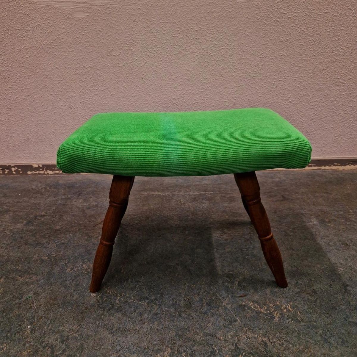 Vintage Voetenbank Jaren 60 / 70 Nieuw Bekleed Groene Ribstof image 2