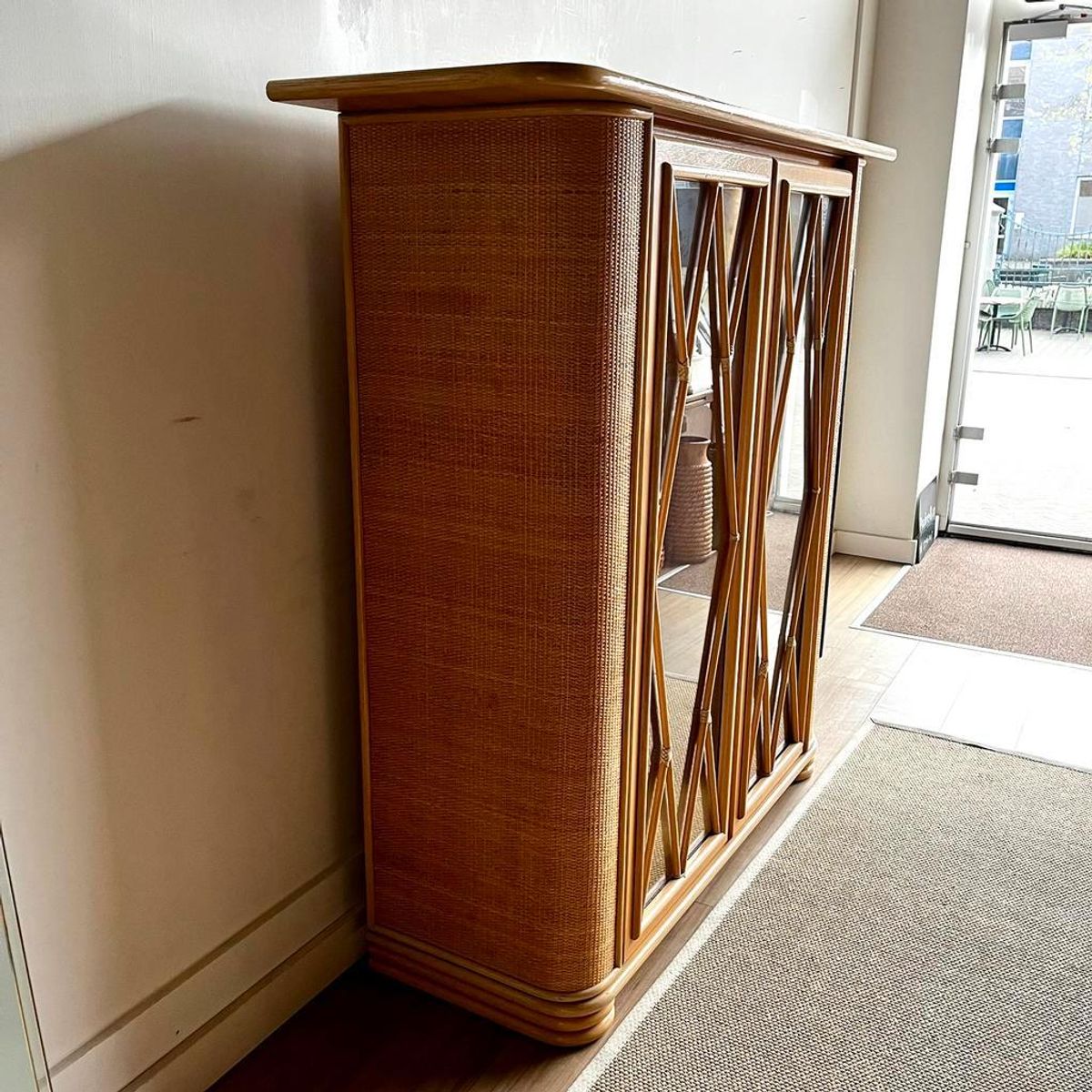 Sale! Roberti Rattan Vitrinekast Rotan Mid Century Vintage image 3