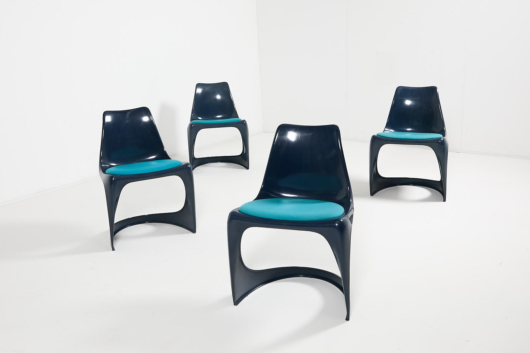 Set Of 4 Steen Ostergaard A-line Chairs By CADO image 5