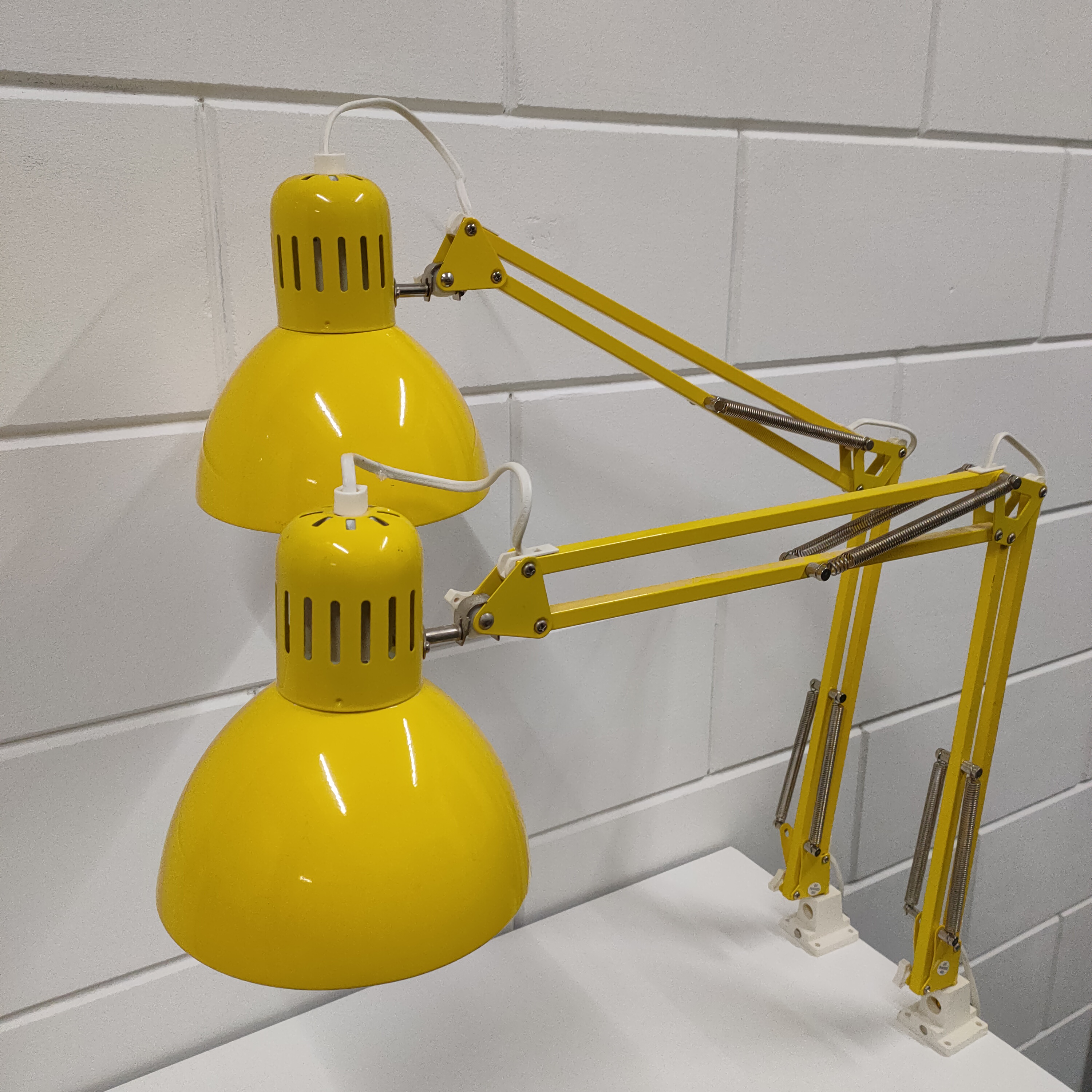 Retro Gele Schaarlamp Uit De Jaren 90 image 9