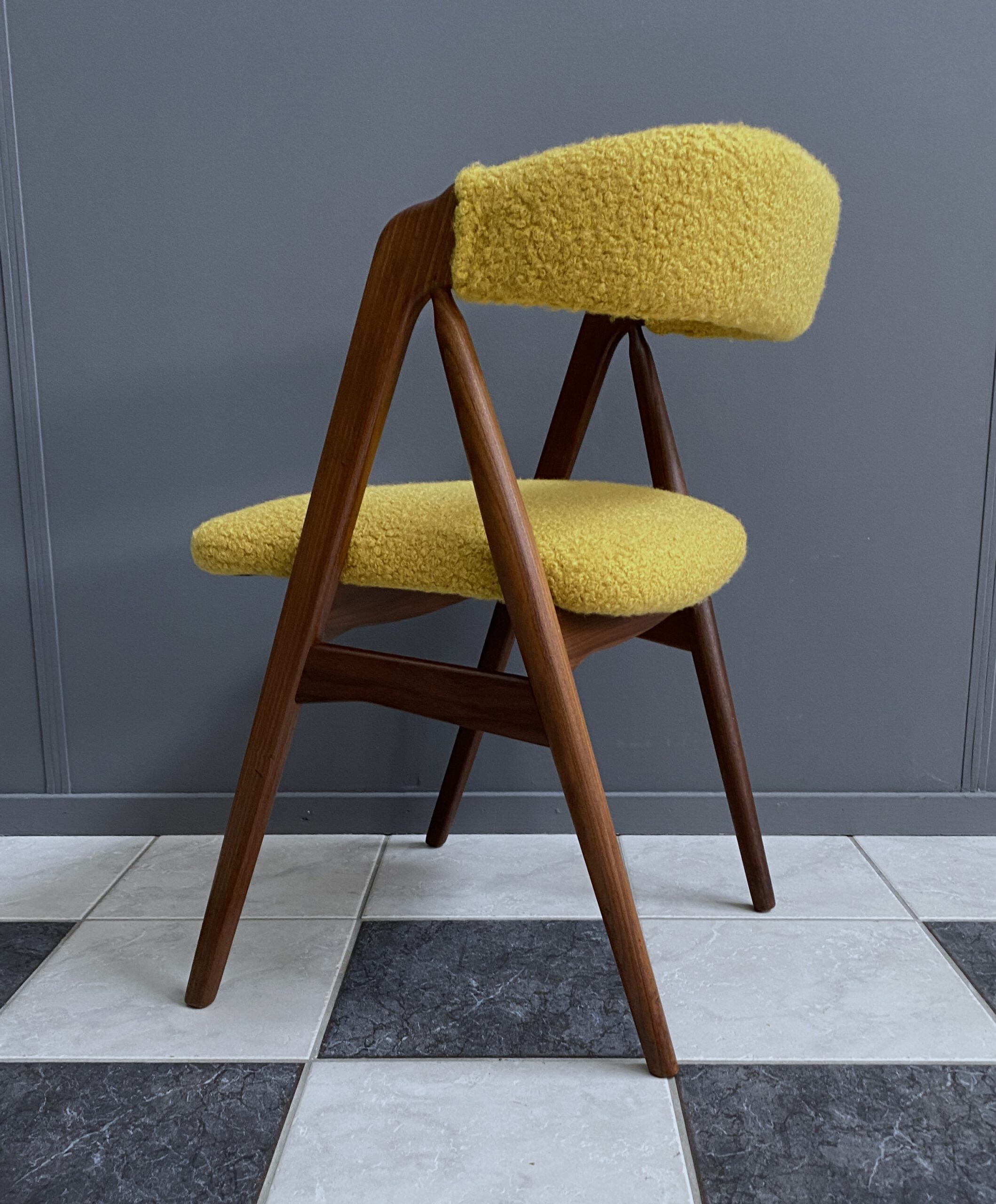 Thomas Harlev Chair Model 205 For Farstrup In Yellow Boucle image 8