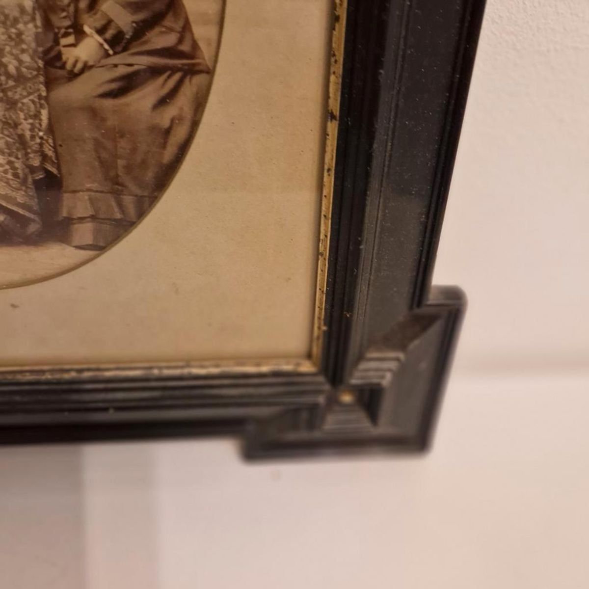 Antieke Lijst 1868 Met Een Familie Foto image 8