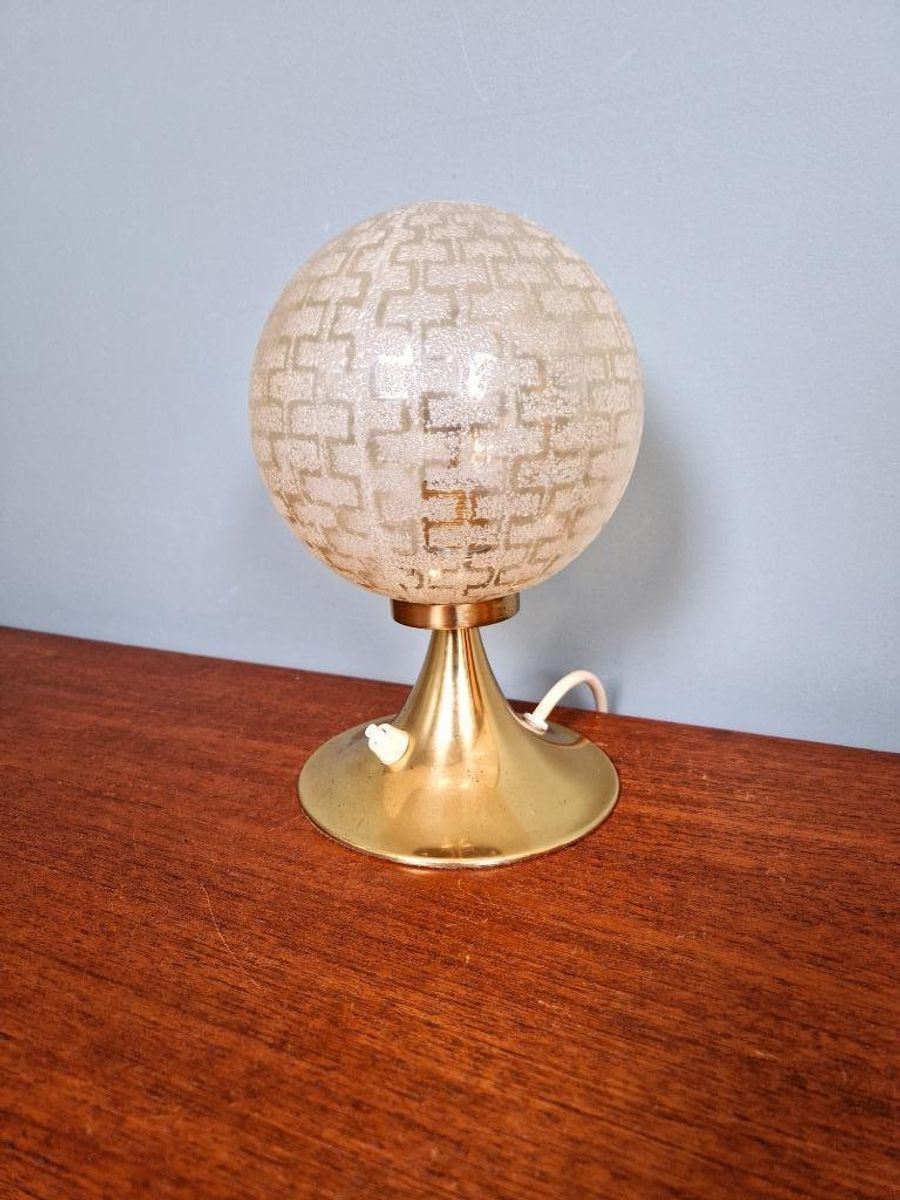 Duo Of Space Age-lampen In Messing En Getextureerd Glas, 197 image 5