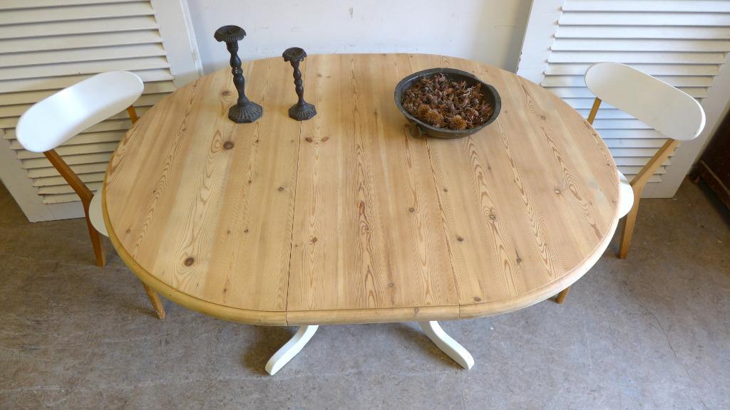 Prachtige Witte Landelijke Uitschuifbare Tafel image 5