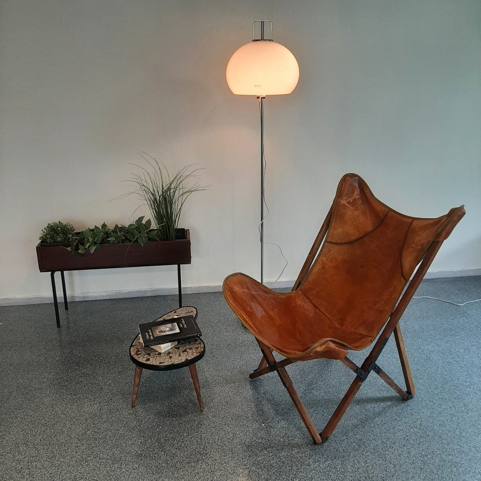 Harvey Guzzini Studio Mid-Century Floor Lamp For Meblo image 5