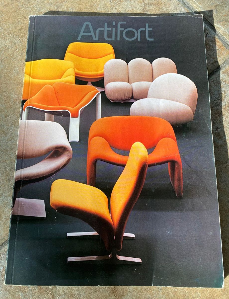 Artifort Club Chairs image 3