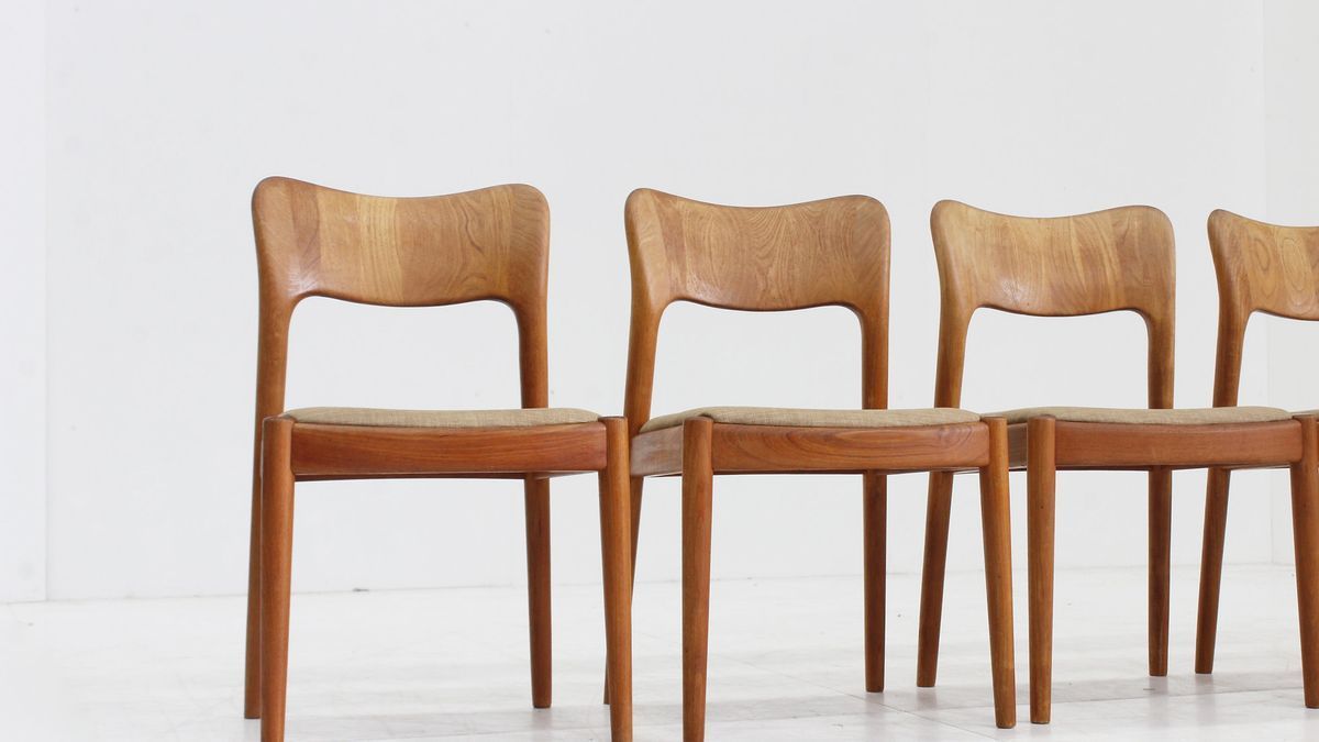 4 Vintage Deense Eetkamer Stoelen Van Niels Koefoed image 2