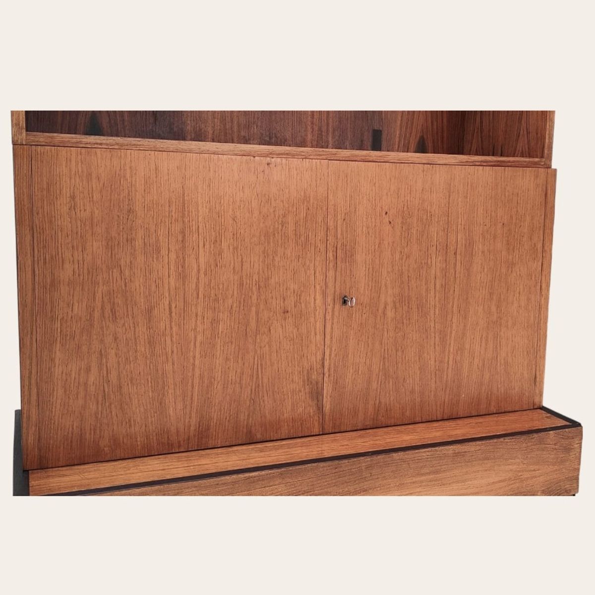 Mid Century Highboard image 21