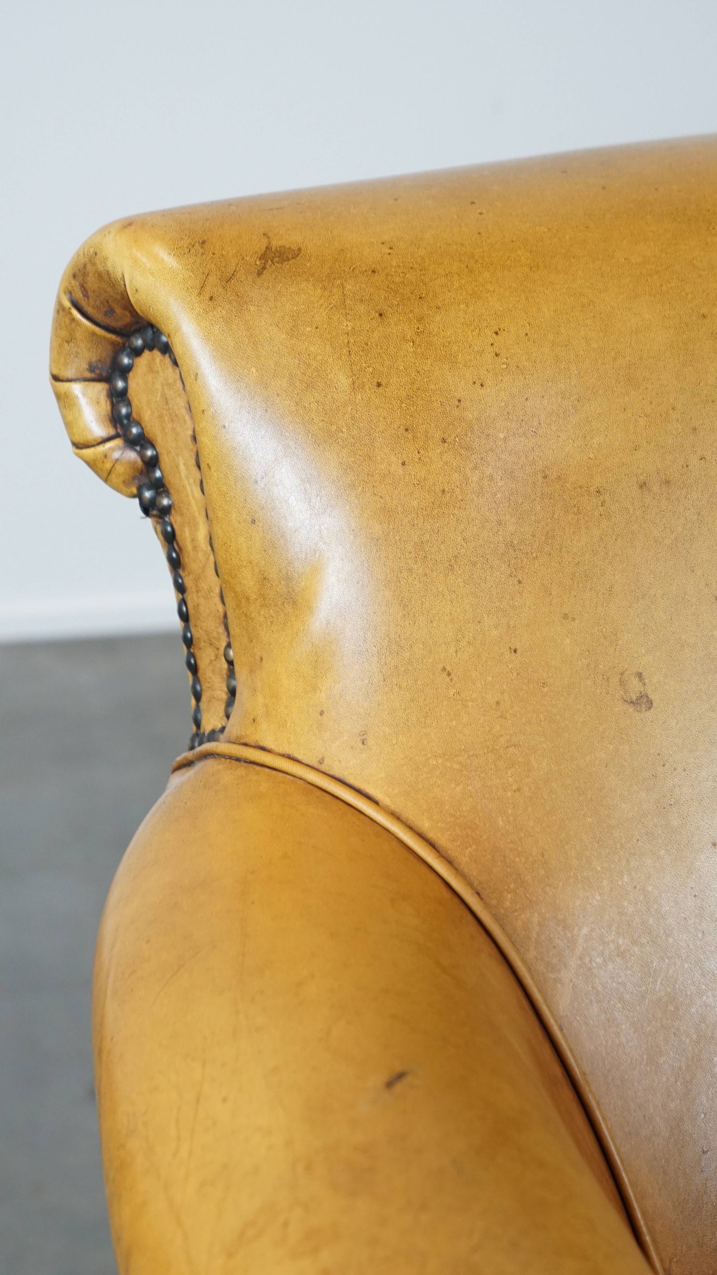 Gezellige, Comfortabele Rundleren Fauteuil/armchair In Een Unieke Kleur image 10
