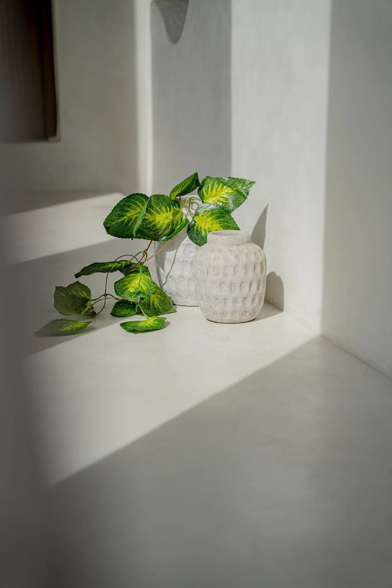 Bazar Bizar | De Trendy Vaas - Beton - M image 3
