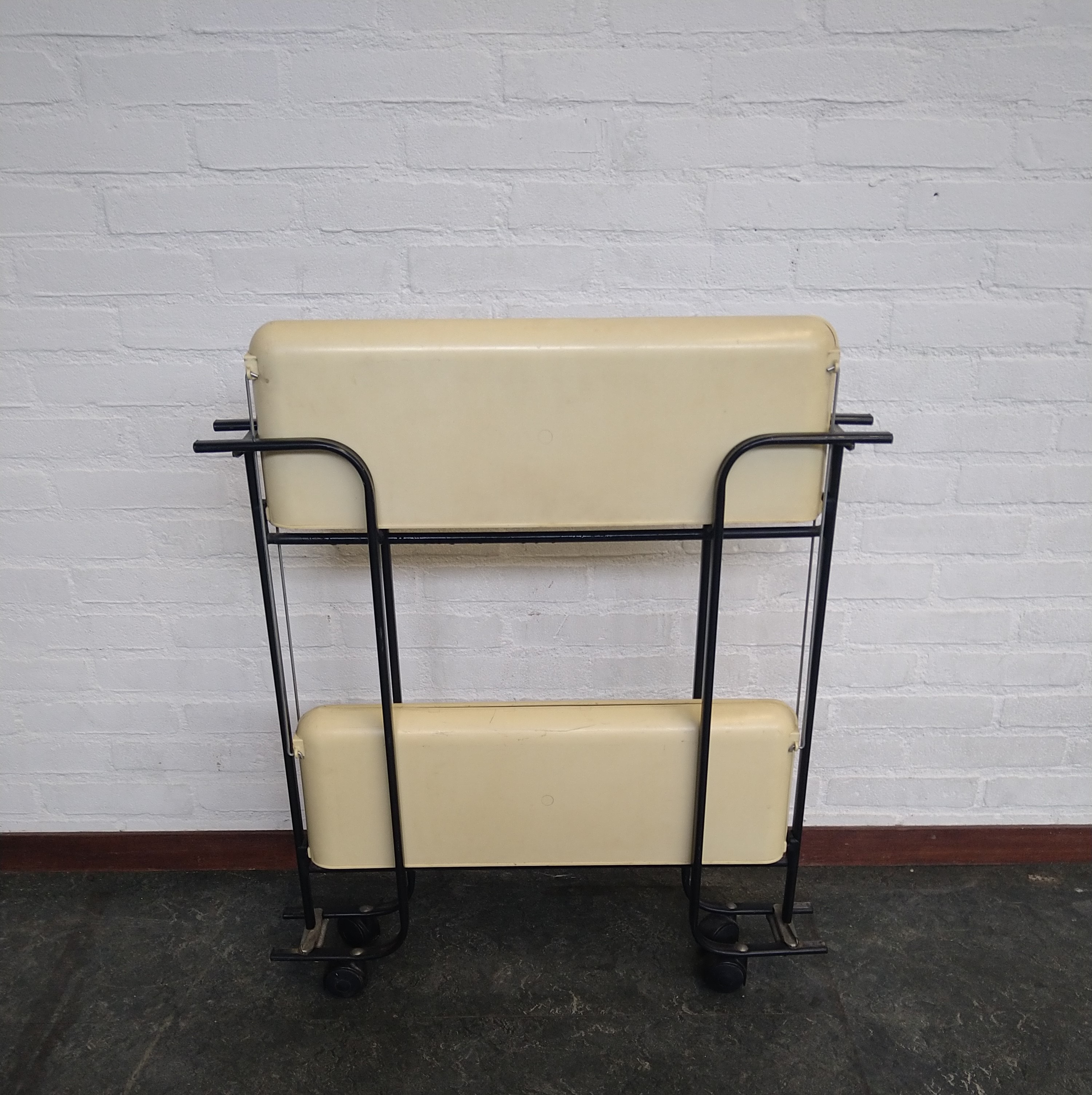 Vintage Serveerwagen/trolley image 8