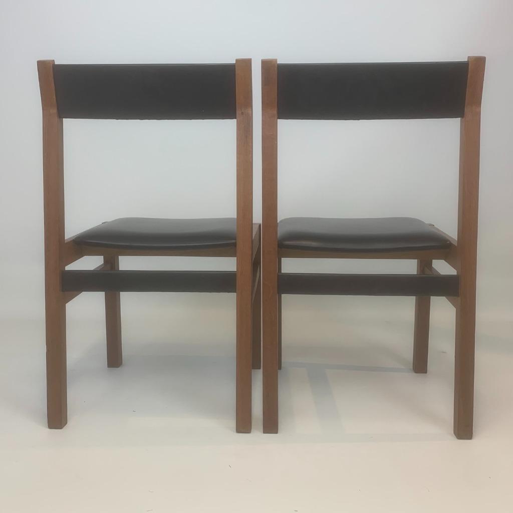 Eetkamerstoelen Van Pieter De Bruyne Voor V-form image 18
