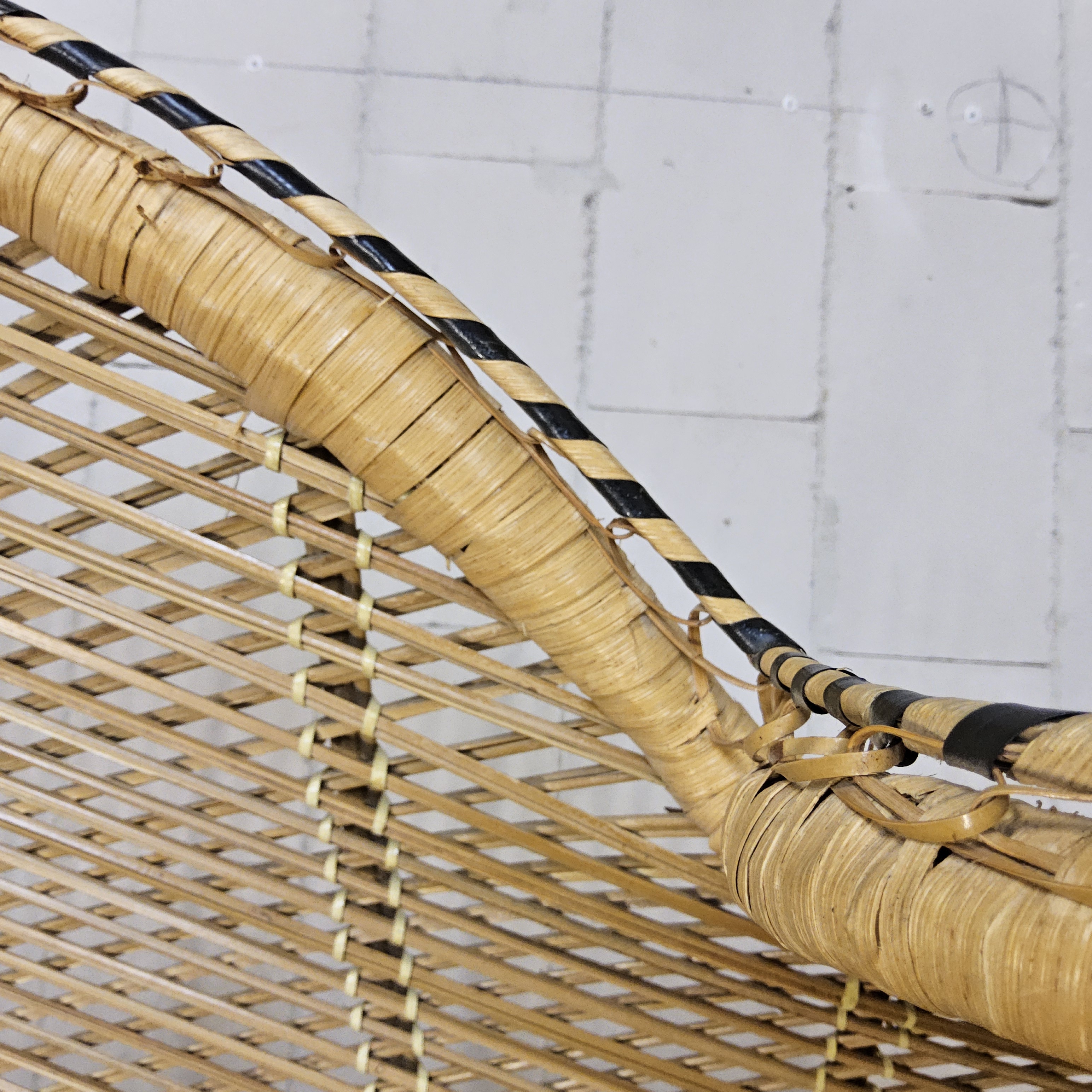 Vintage Rotan Peacock Chair Emmanuelle / Pauwen Stoel (h150cm) image 11