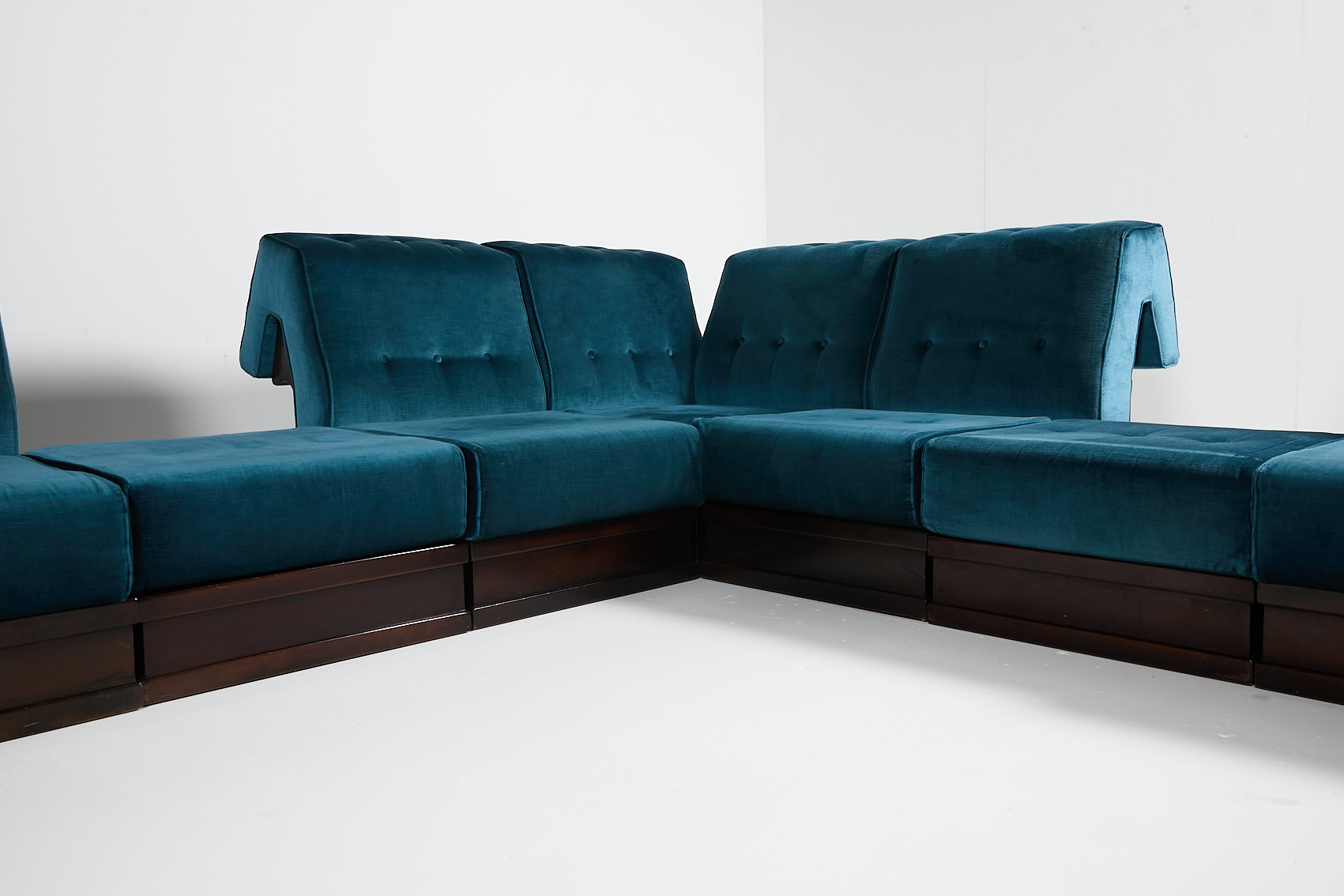 Luciano Frigerio ‘can Can’ Sectional Sofa, 1960’s Italy image 7