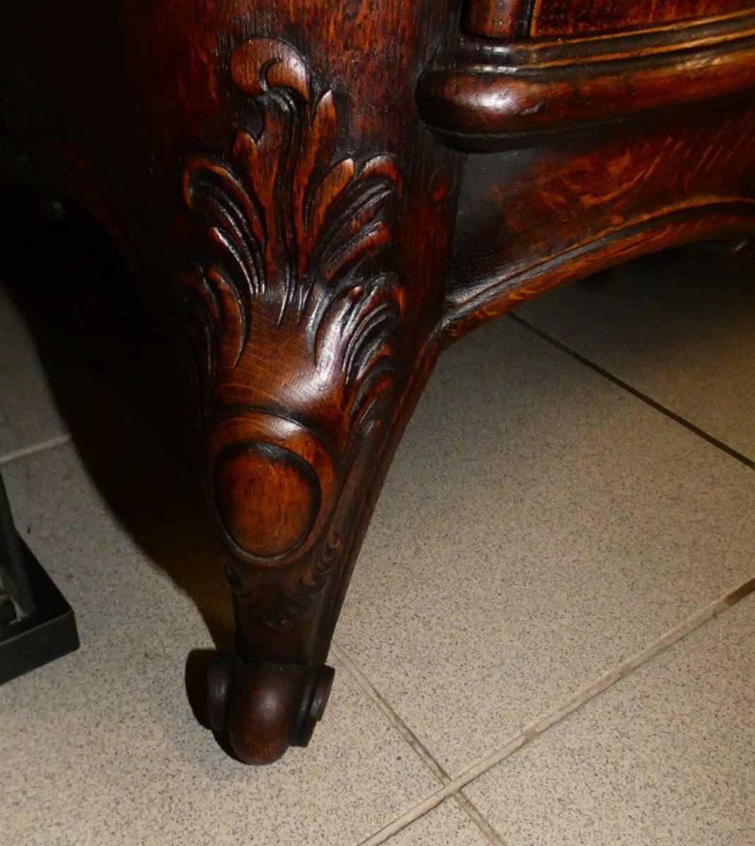 Louis Xv Commode In Massief Eikenhout image 8