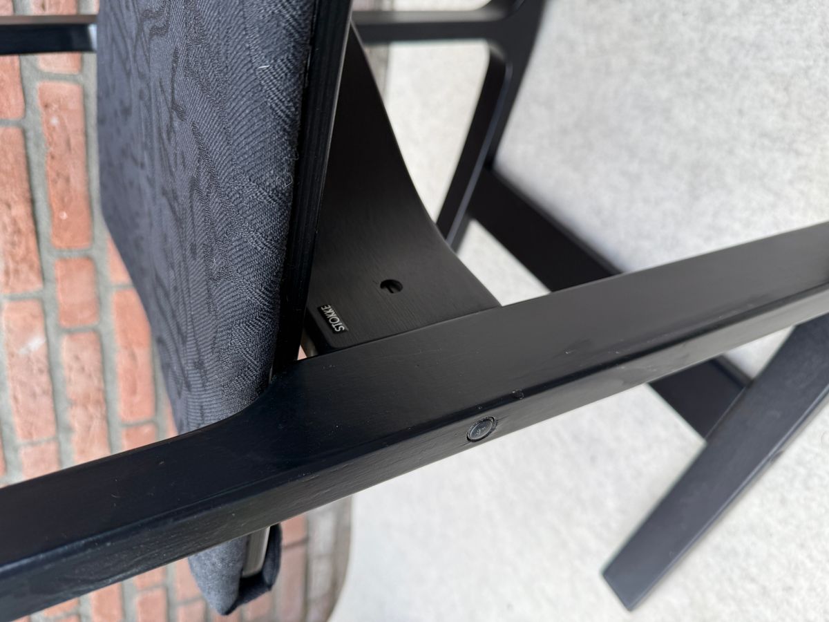 Stokke Peter Opsvik Actulum Ergonomisch Gevormde Schommelstoel - Zwarte Bekleding En Houten Frame image 14