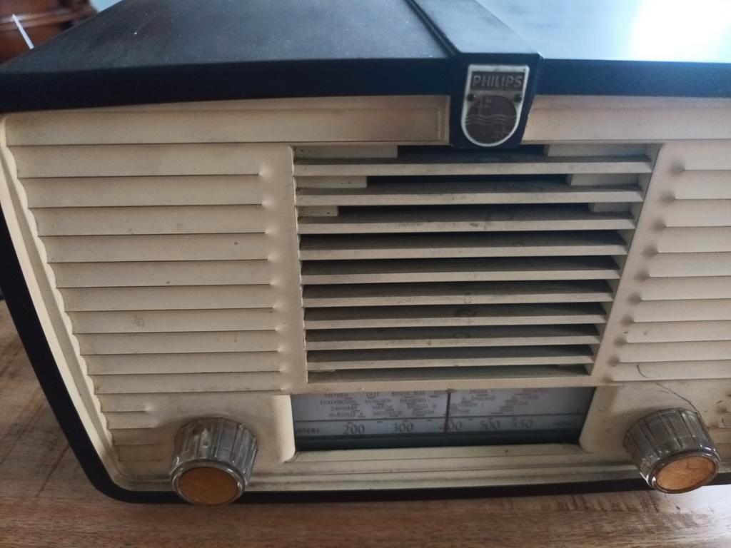 Philips Bx115u /19 Buizenradio Ca 1953 image 5