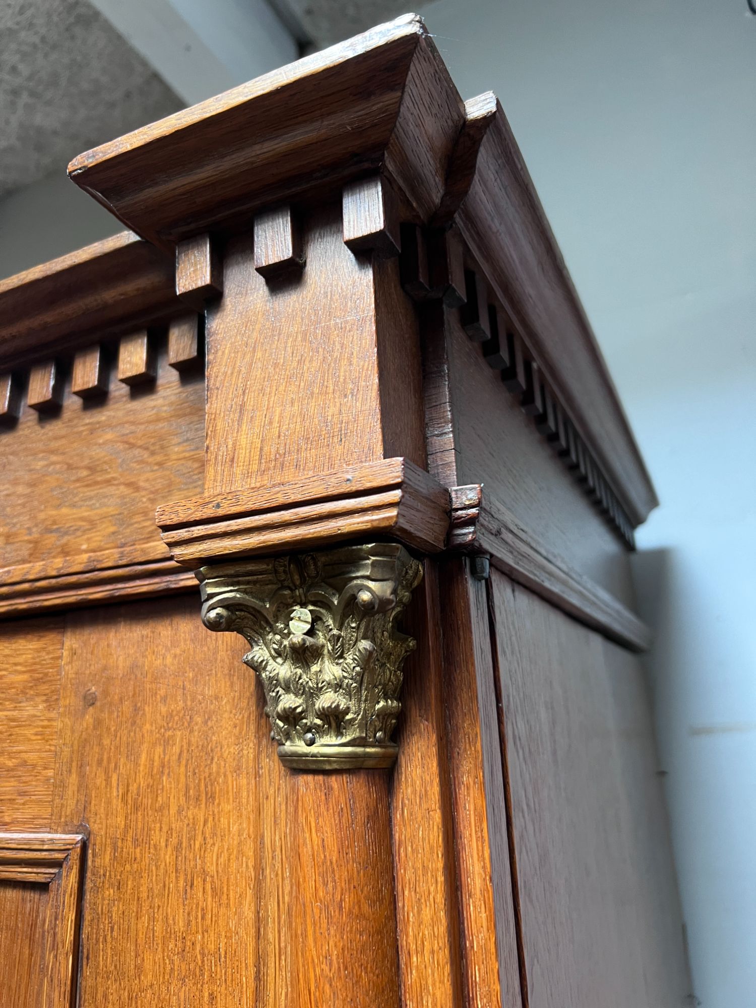Prachtig Antiek Eiken Kabinet, 4 Deurs Kast, 221 Cm Hoog En 150 Breed image 9