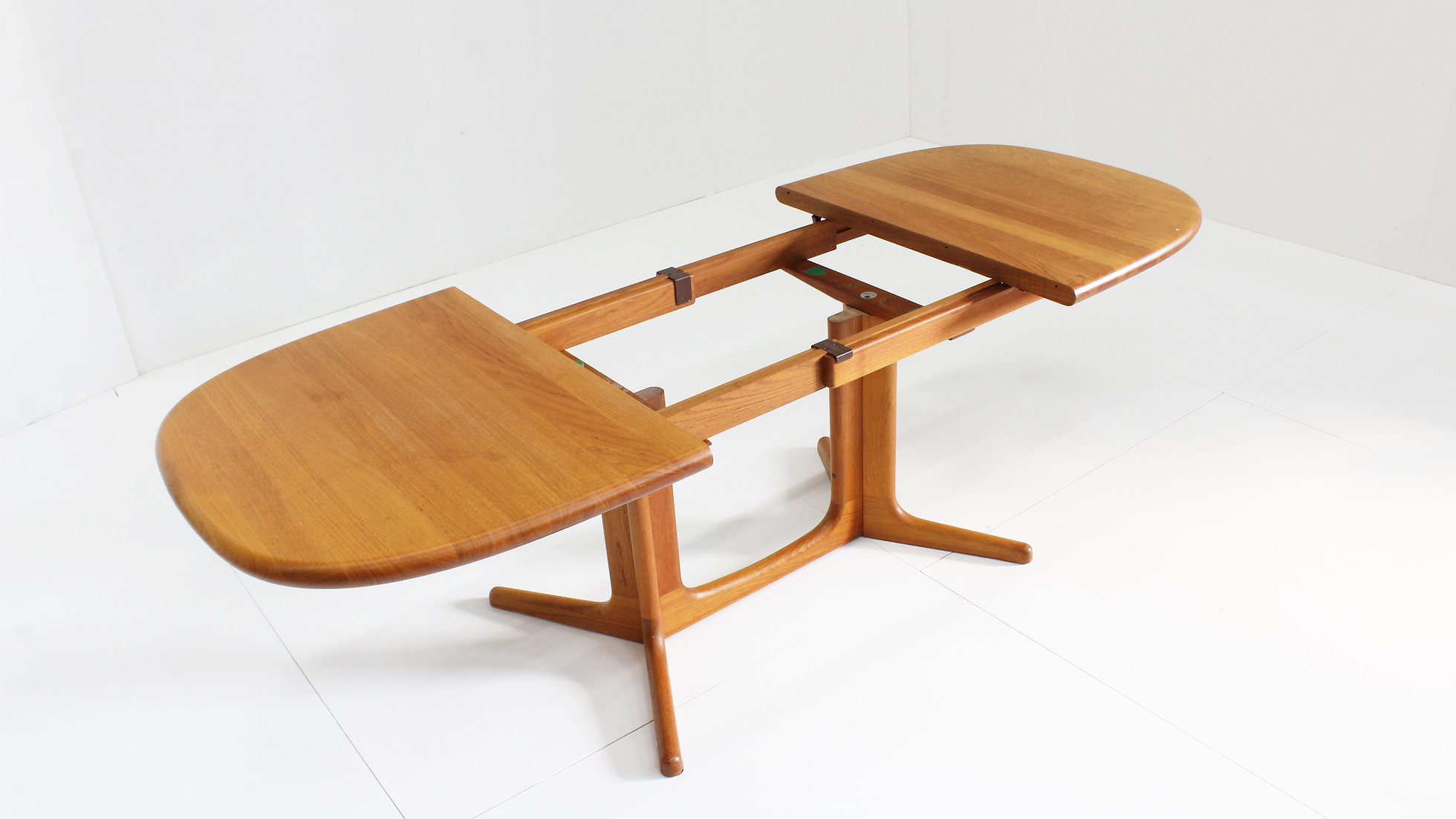 Vintage Glostrup Deense Ovalen Uitschuifbare Eettafel Tafel Massief Teak image 3