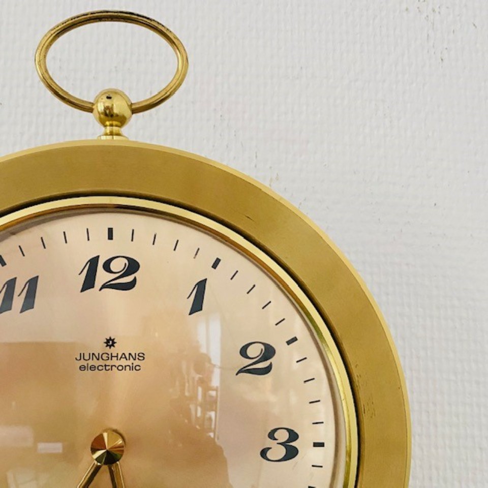 Vintage Junghans Messing Wandklok Eletronic Ato-Mat Goud image 4