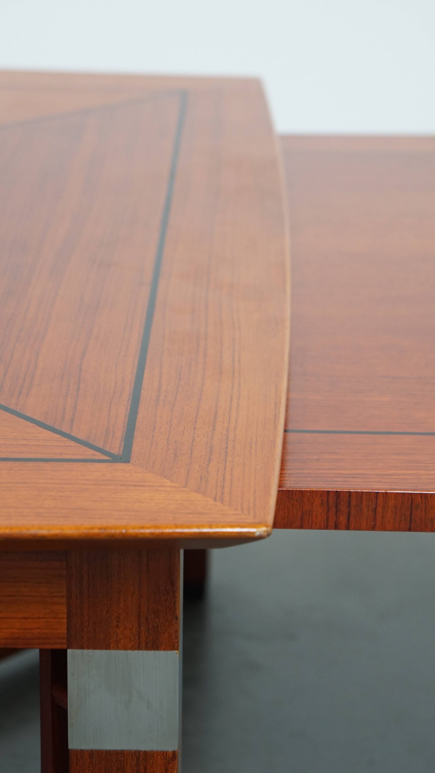 In Goede Staat Verkerende Art Deco Schuitema Design Salontafel Met Uitschuifbare Delen image 14
