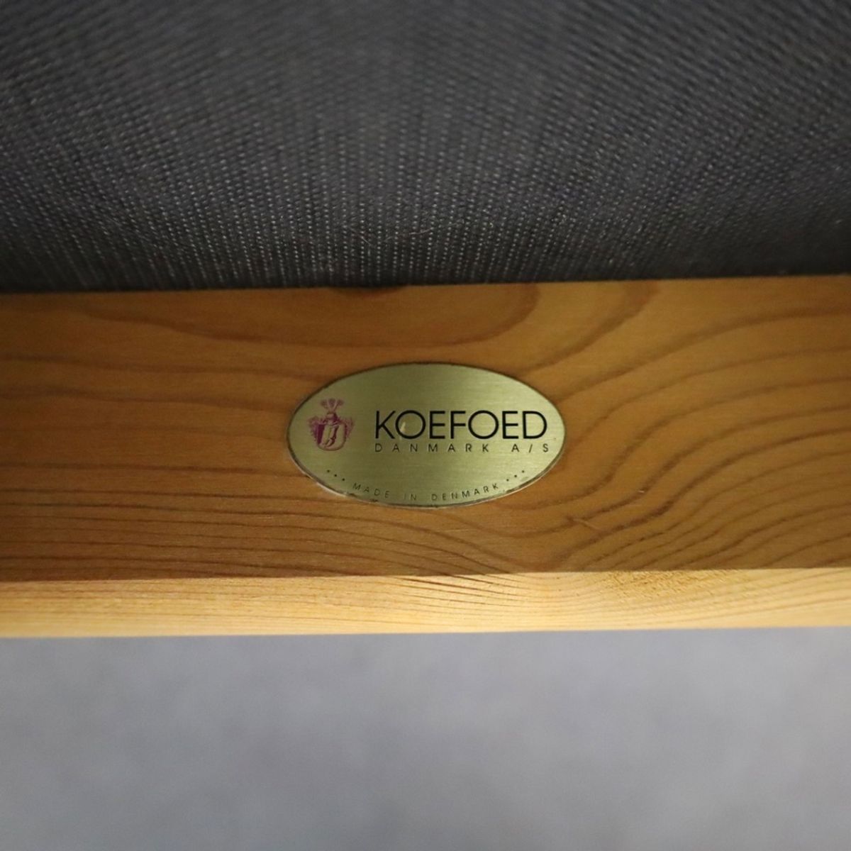 6x Eetkamerstoel Niels Koefoed Nieuw Gestoffeerd (setprijs) image 10