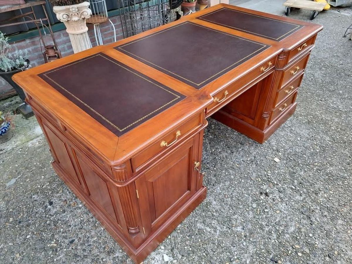 Klassieke Engelse Schrijftafel, Bureau, Partnerdesk, Met Led image 3